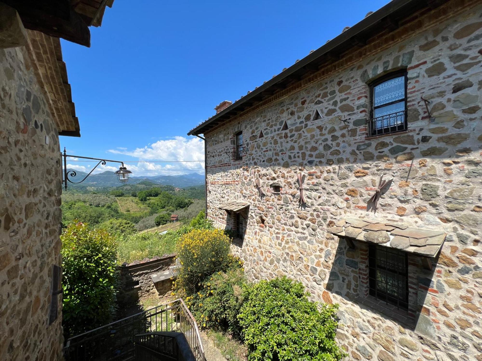 Podere Beatrice 20 Pax By Villasretreats Bardine di San Terenzo Exterior foto