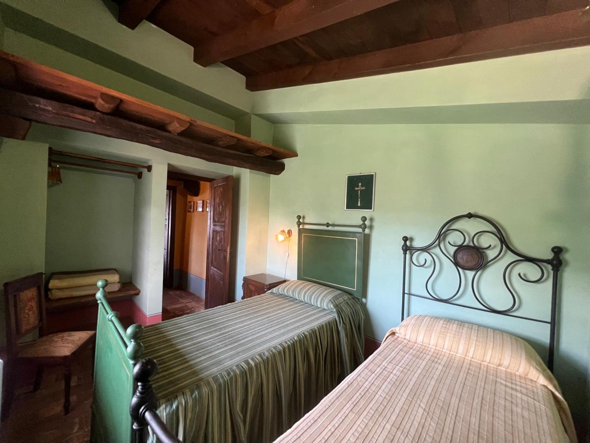 Podere Beatrice 20 Pax By Villasretreats Bardine di San Terenzo Exterior foto