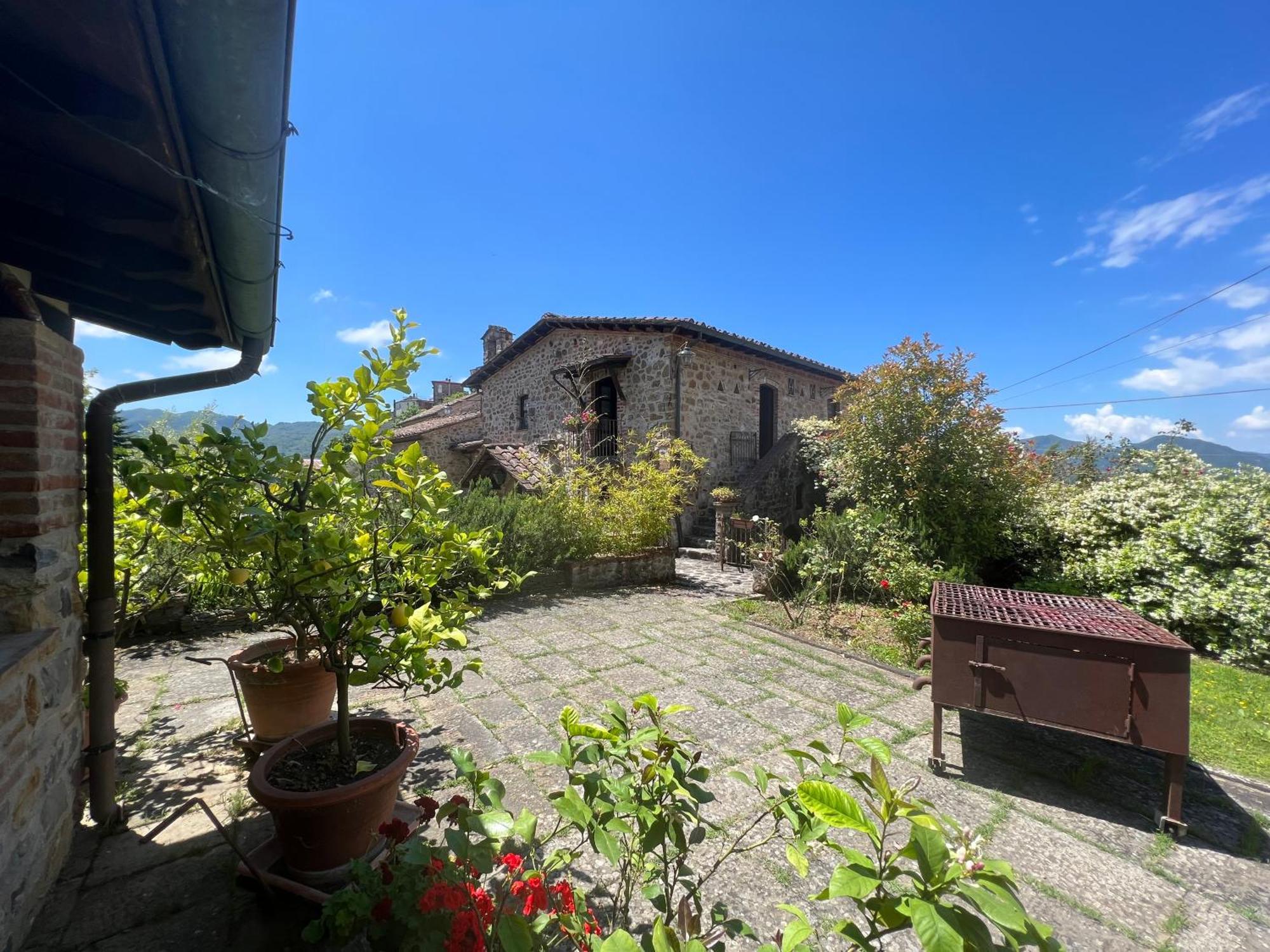 Podere Beatrice 20 Pax By Villasretreats Bardine di San Terenzo Exterior foto